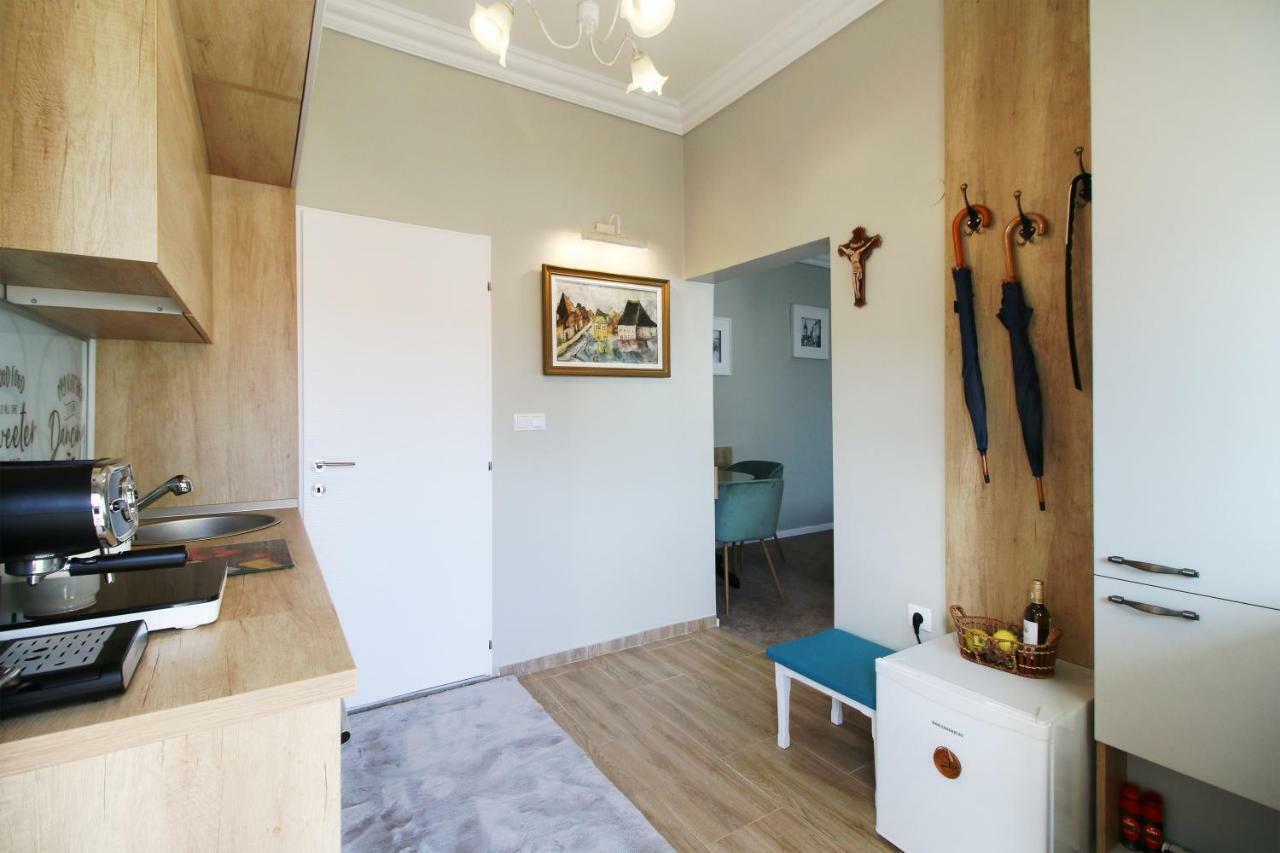 Little House Apartment Sibiu Exterior foto